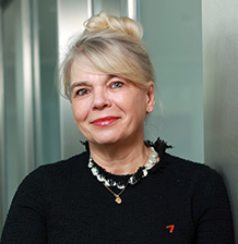 Natalie Louys 218x224